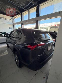 تۆیۆتا ڕاڤ 4